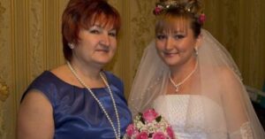 Az anyósom az esküvőn közölte, hogy velünk fog élni. Nem számított arra, hogy a válaszom nem az lesz, mint amit várt..... anyosaomeskuvon905102987832462988