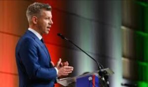 itt-vannak-magyar-p-ter-h-tf-reggeli-bejelent-sei-nem-v-rt-t