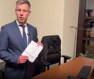 magyar-p-ter-bement-orb-n-viktor-egykori-irod-j-ba