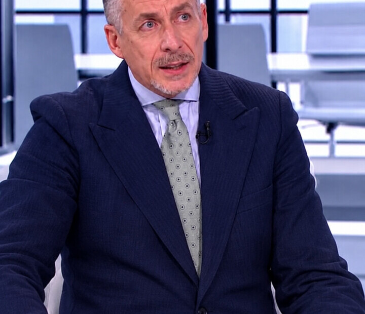 Nyomoznak Rákay Philip cégének földügylete miatt: mi történt a Hankook mellett?